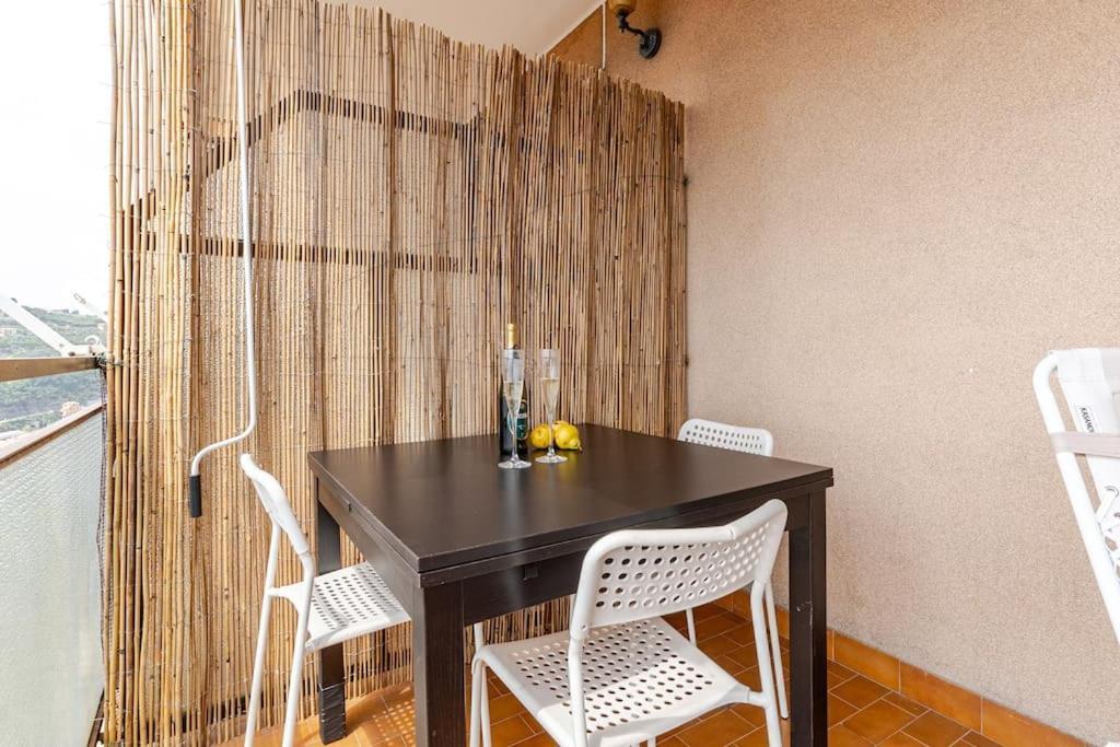 Thekeystudio, La Casa Del Mare Azzurro With Seaview Ventimiglia Exterior photo